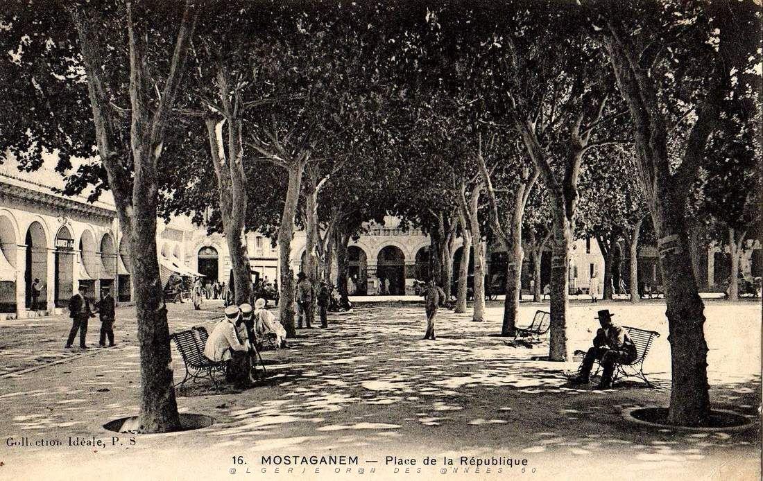 Mostaganem 151 .Pl de la Republique.JPG